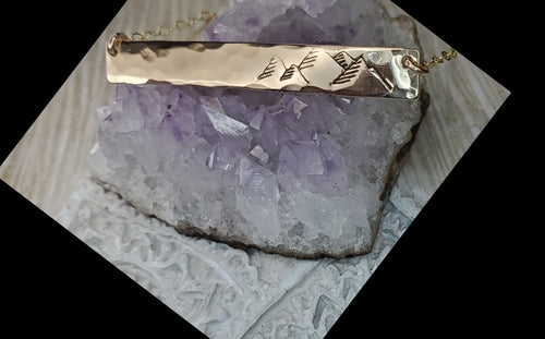 Mountain bar necklace