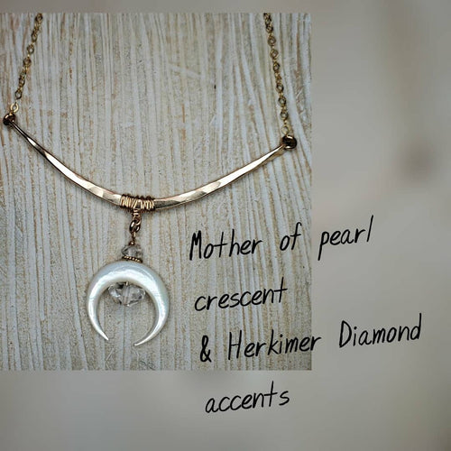 Mother of Pearl Bar necklace