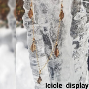 Leaf drop necklace
