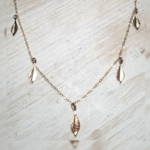 Leaf drop necklace