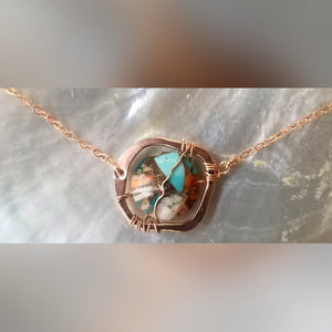 Oyster Turquoise Circle Necklace
