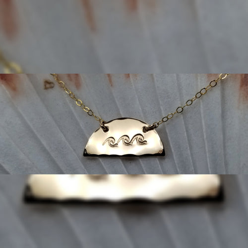 Sunset and waves necklace