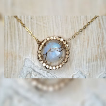 Dot circle Moonstone necklace
