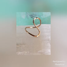 S Curve Ring